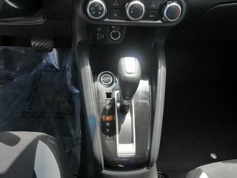 Used 2021 Nissan Versa SV image 21