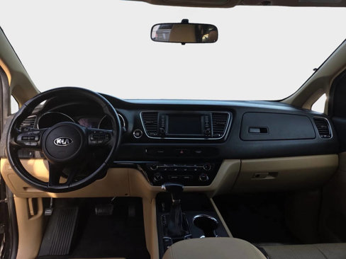 Used 2019 Kia Sedona EX image 10