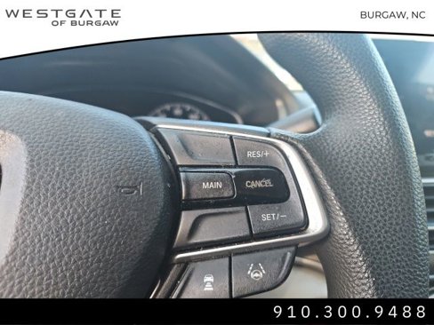 Used 2018 Honda Accord LX image 11