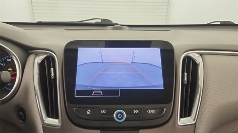 Used 2021 Chevrolet Malibu LT image 28