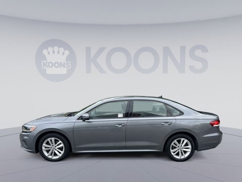 Used 2020 Volkswagen Passat 2.0T S image 2