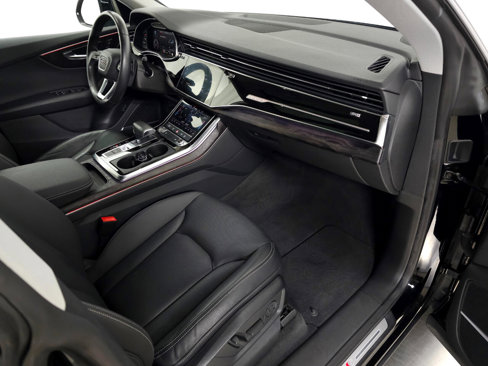Used 2019 Audi Q8 Premium Plus w/ Premium Plus image 40