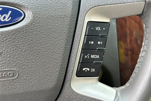 Used 2011 Ford Fusion SEL w/ 301A Rapid Spec Order Code image 23