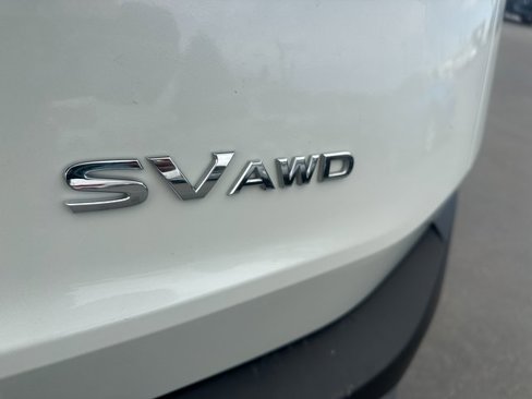 Used 2023 Nissan Rogue SV image 11