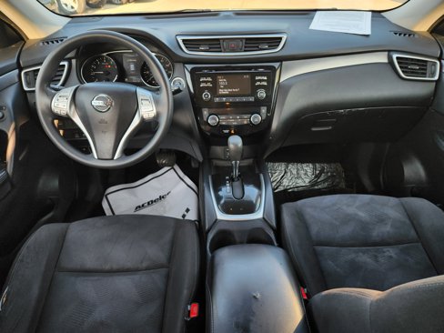 Used 2015 Nissan Rogue SV image 13