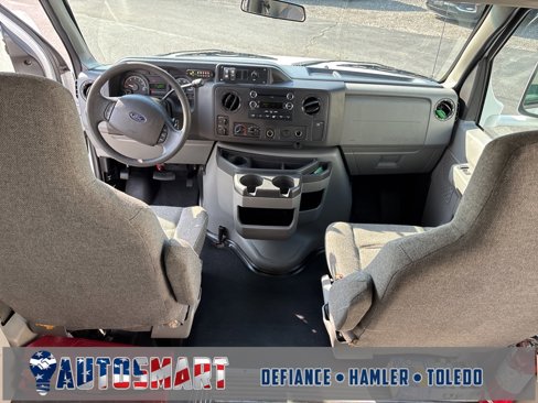 Used 2011 Ford E-350 and Econoline 350 Super Duty w/ Shuttle Bus Prep Pkg image 28
