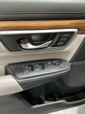 Used 2017 Honda CR-V EX-L image 7