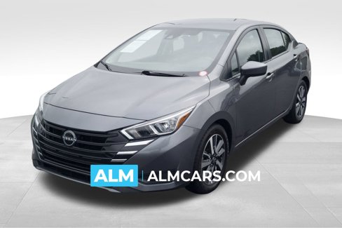 Used 2023 Nissan Versa SV image 1