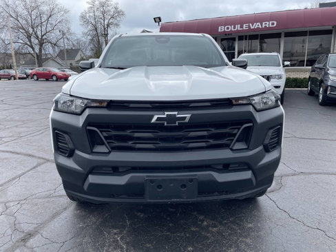 Used 2023 Chevrolet Colorado W/T image 9