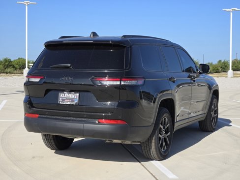 Used 2024 Jeep Grand Cherokee L Limited w/ Black Appearance Package image 7