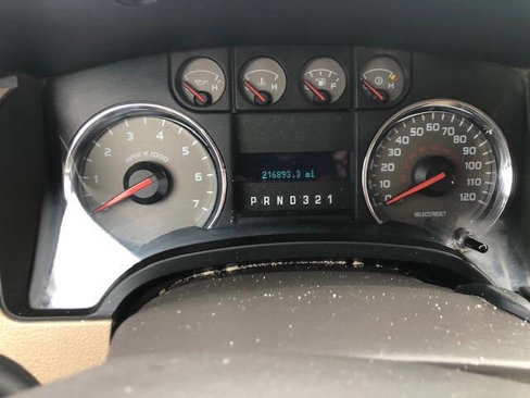 Used 2010 Ford F150 XLT image 9