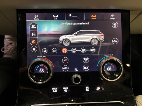 Used 2018 Land Rover Range Rover Velar R-Dynamic HSE image 42