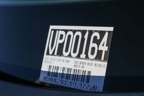 Used 2023 Volvo XC60 B6 Ultimate w/ Protection Package Premier image 42