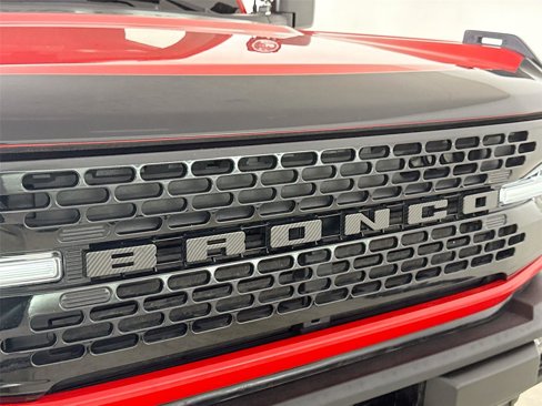 Used 2022 Ford Bronco Wildtrak image 33