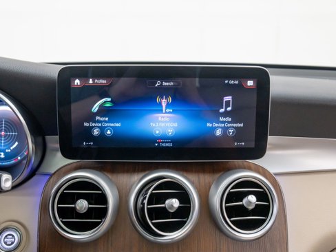 Certified 2020 Mercedes-Benz GLC 300 4MATIC image 22