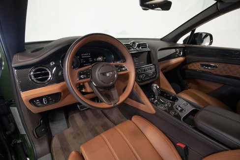 Used 2022 Bentley Bentayga image 5