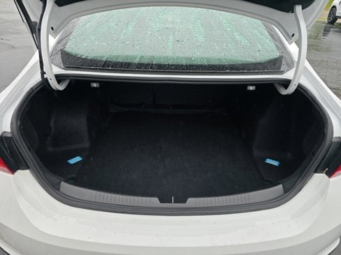 Used 2023 Chevrolet Malibu LT image 28