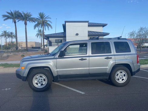 Used 2015 Jeep Patriot Sport image 31