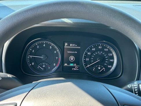 Used 2023 Hyundai Kona SEL image 25