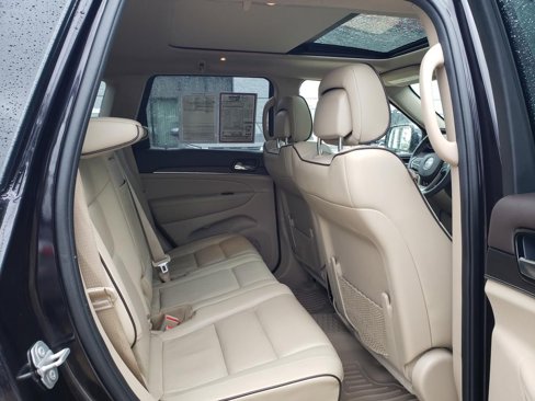 Used 2019 Jeep Grand Cherokee Overland image 25
