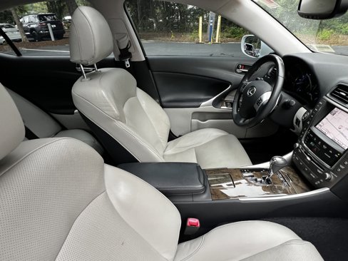 Used 2011 Lexus IS 250 image 46