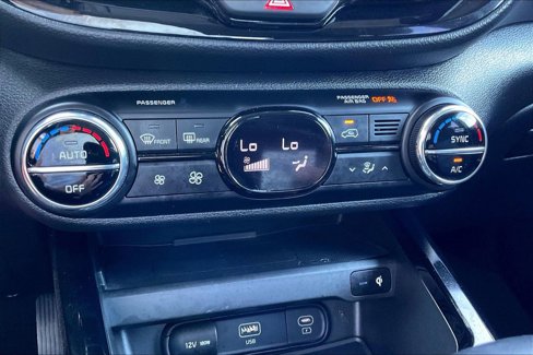 Used 2023 Kia Soul EX image 32