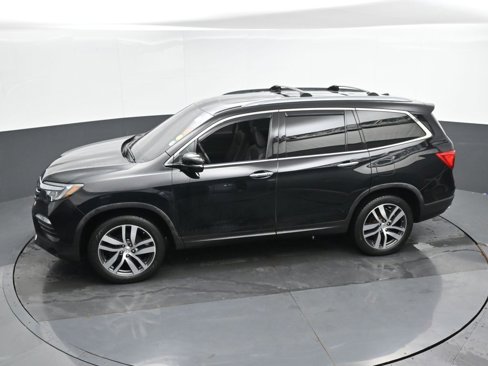 Used 2018 Honda Pilot Touring image 44