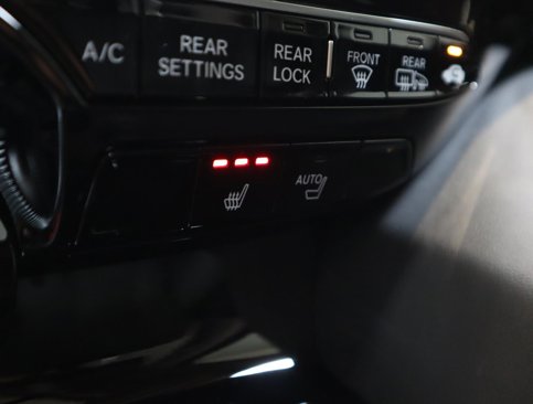 Used 2022 Acura MDX FWD w/ Technology Package image 37