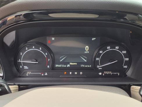 Certified 2021 Lincoln Corsair AWD w/ Equipment Group 101A image 22