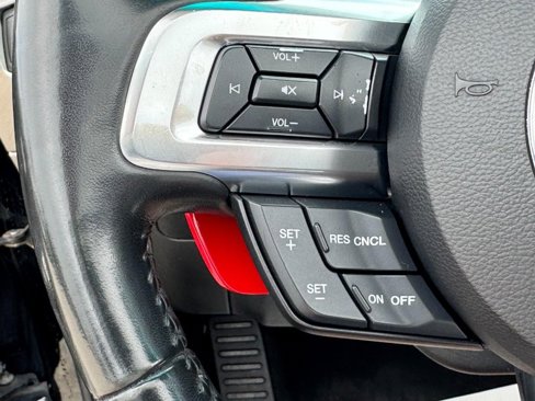 Used 2020 Ford Mustang Premium image 17