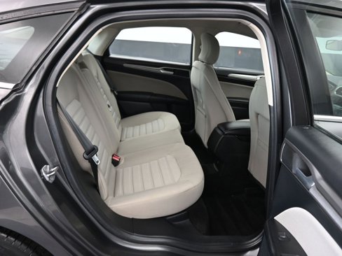 Used 2018 Ford Fusion S image 34