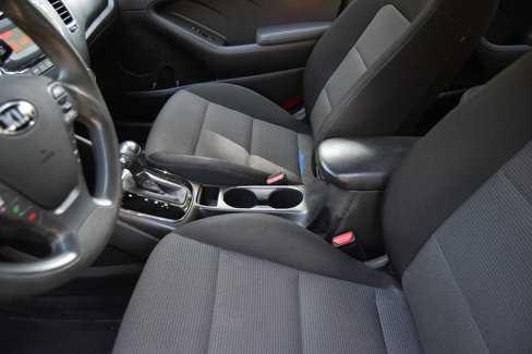 Used 2017 Kia Forte LX image 29