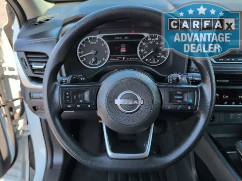 Used 2024 Nissan Rogue SV image 19