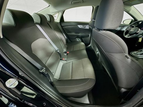 Used 2023 Kia Forte LXS w/ LXS Technology Package image 25