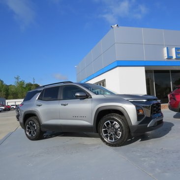 New 2025 Chevrolet Equinox ACTIV image 7