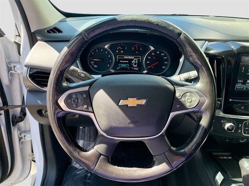 Used 2018 Chevrolet Traverse Premier image 11