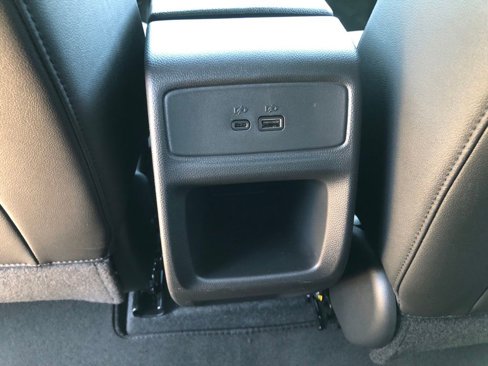 New 2025 Chevrolet Trax RS w/ Sunroof Package image 35
