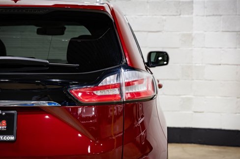 Used 2019 Ford Edge SEL w/ Equipment Group 201A image 8