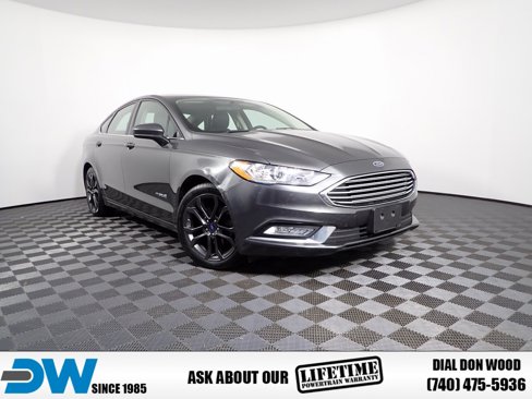 Used 2018 Ford Fusion SE w/ Equipment Group 601A image 1