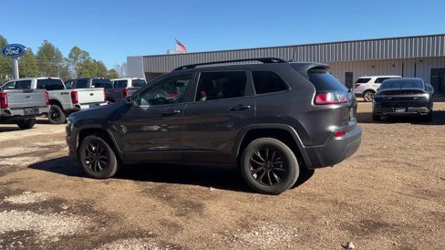 Used 2023 Jeep Cherokee Altitude Lux image 7
