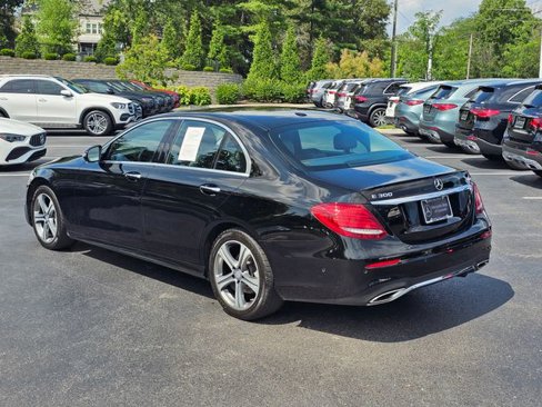 Used 2017 Mercedes-Benz E 300 4MATIC image 12