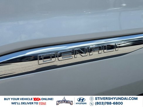 Used 2018 GMC Acadia Denali w/ Technology Package image 16