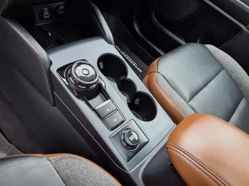 Used 2023 Ford Bronco Sport Outer Banks w/ Tech Package image 15