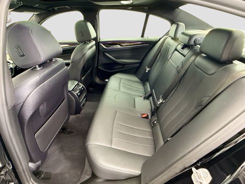 Used 2021 BMW 530i image 20