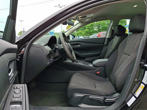 Certified 2024 Honda Accord LX image 13