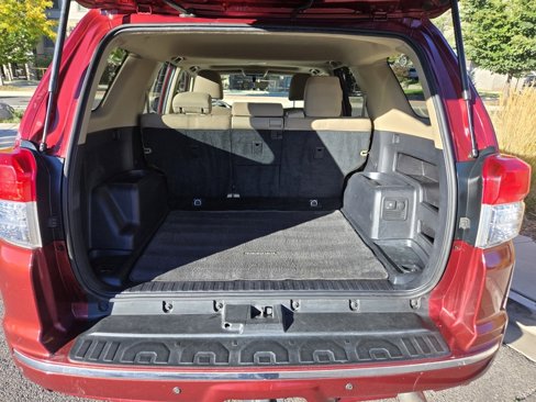 Used 2012 Toyota 4Runner SR5 image 4