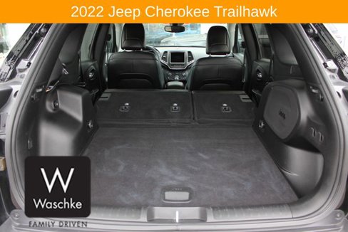 Used 2022 Jeep Cherokee Trailhawk w/ Sun, Sound & Nav Group image 20