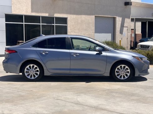 Used 2021 Toyota Corolla XLE w/ Carpet Mat Package (TMS) image 7