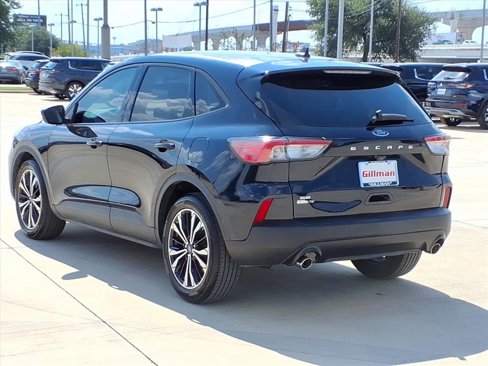 Used 2021 Ford Escape SE w/ SE Sport Appearance Package image 7