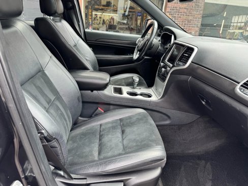 Used 2015 Jeep Grand Cherokee Altitude image 27
